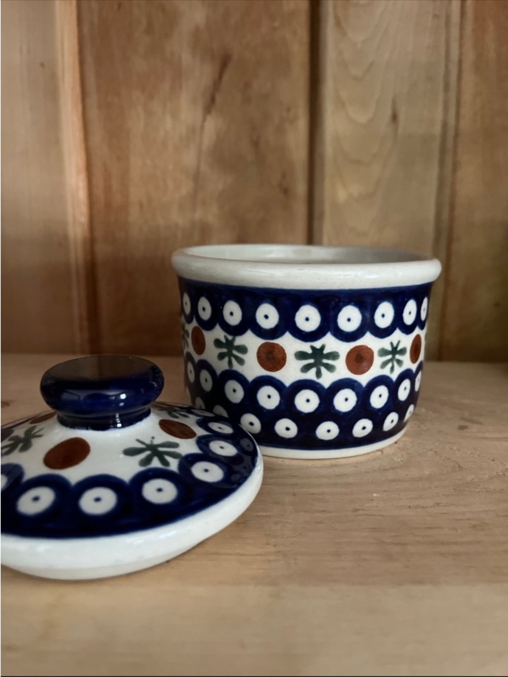 Polish pottery sugar bowl Boleslawiec mosquito